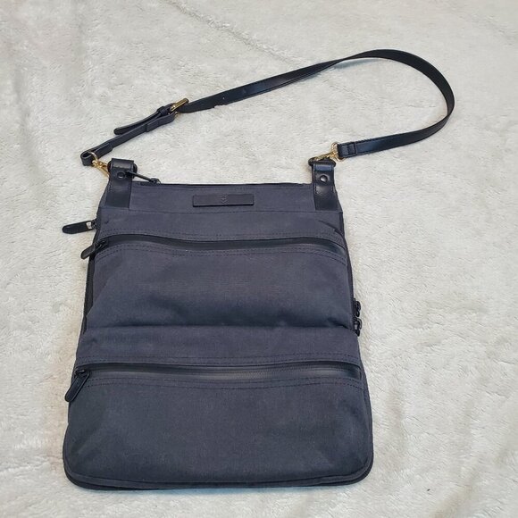 Victorinox Gray Swiss Army Men Crossbody Bag Fabric Office School Shoulder Strap